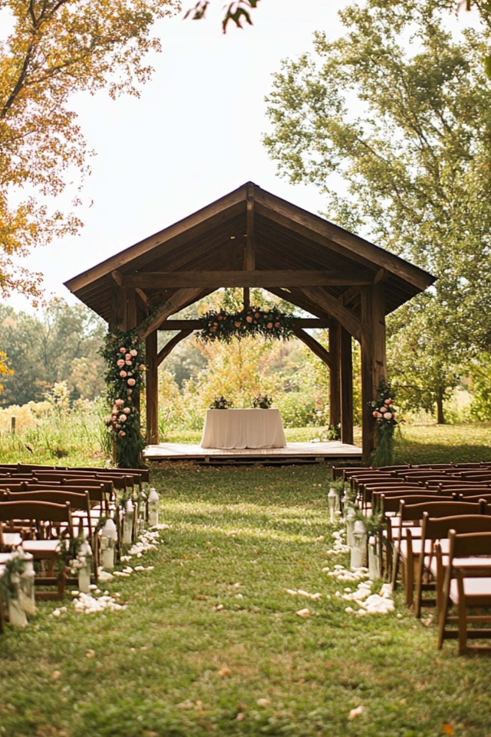 17 Small Wedding Ideas for an Intimate Reception - Yeah Weddings
