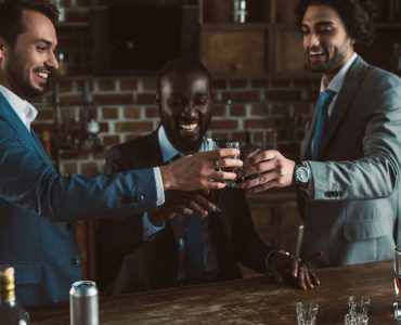 who plans the bachelor party