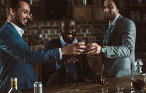 who plans the bachelor party