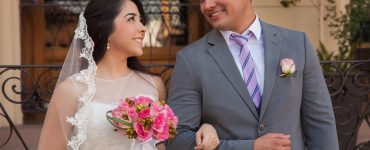 courthouse wedding attire for a couple