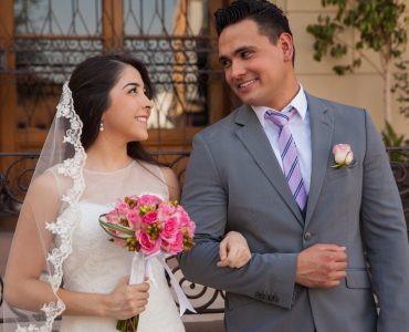 courthouse wedding attire for a couple