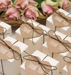 are wedding favors necessary