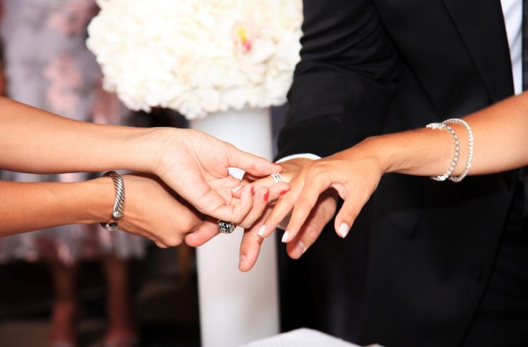 7 Common Greek Wedding Traditions & Customs - Yeah Weddings