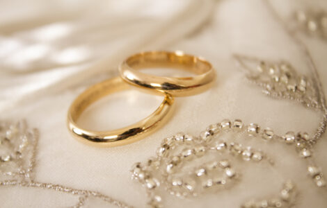 Gold Wedding Rings