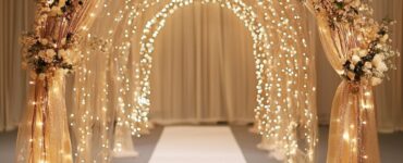 New Year’s wedding arch ideas showcasing glitz, glamour, and romance, with styles from glittering designs to dreamy starry setups, perfect for an unforgettable ceremony backdrop.