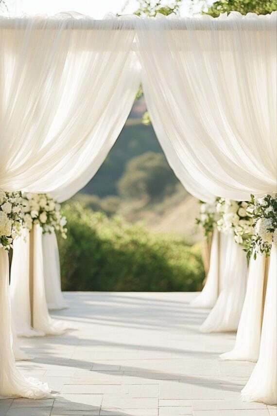 10 Cheap Wedding Decorations to Wow Your Guests: DIY Tips - Yeah Weddings